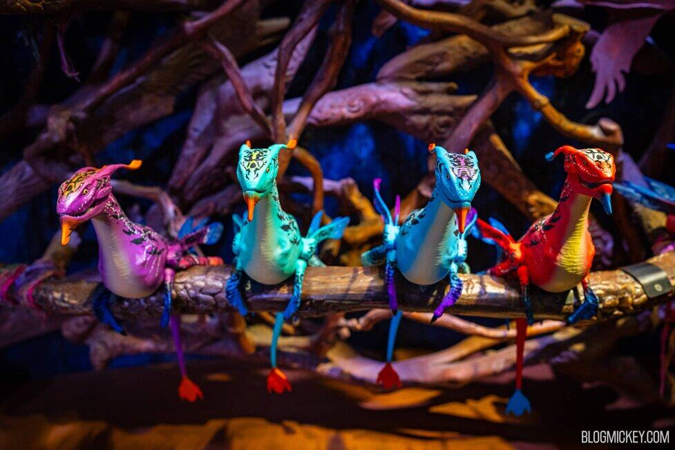 PHOTOS: New Interactive Banshees Arrive at Windtraders in Pandora